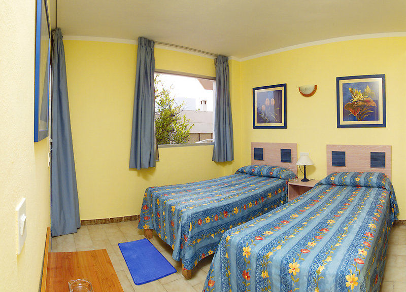 Apartamentos Mira Mola Figueretas Exterior photo